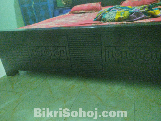খাট+ ওয়ারড্রপ